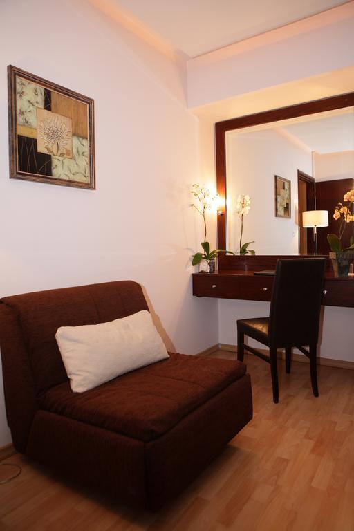 Flisvos Hotel Nafpaktos Buitenkant foto