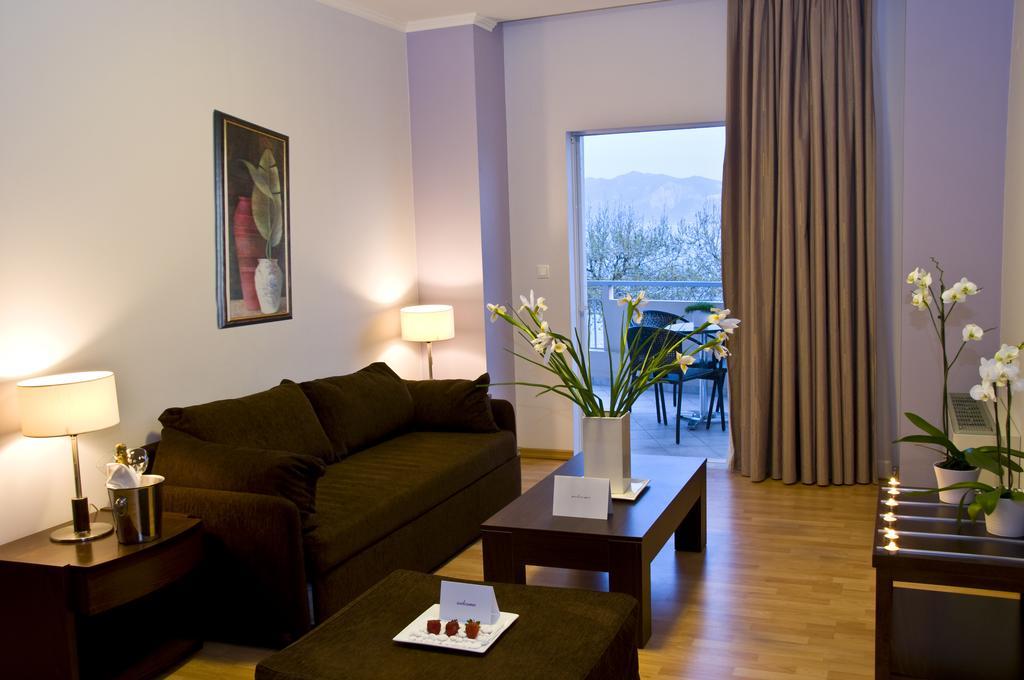 Flisvos Hotel Nafpaktos Buitenkant foto