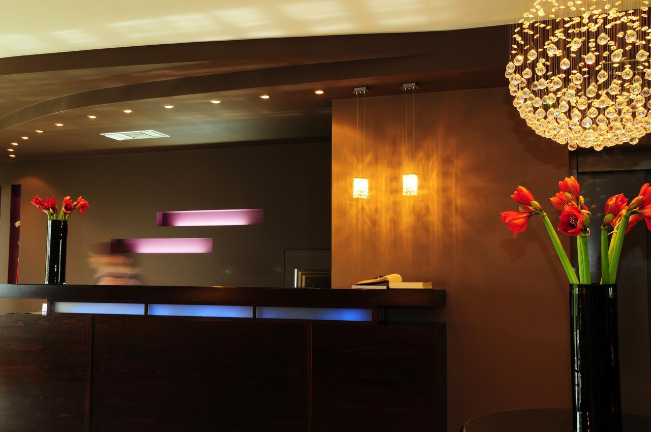Flisvos Hotel Nafpaktos Buitenkant foto