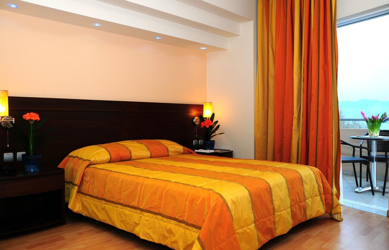 Flisvos Hotel Nafpaktos Buitenkant foto